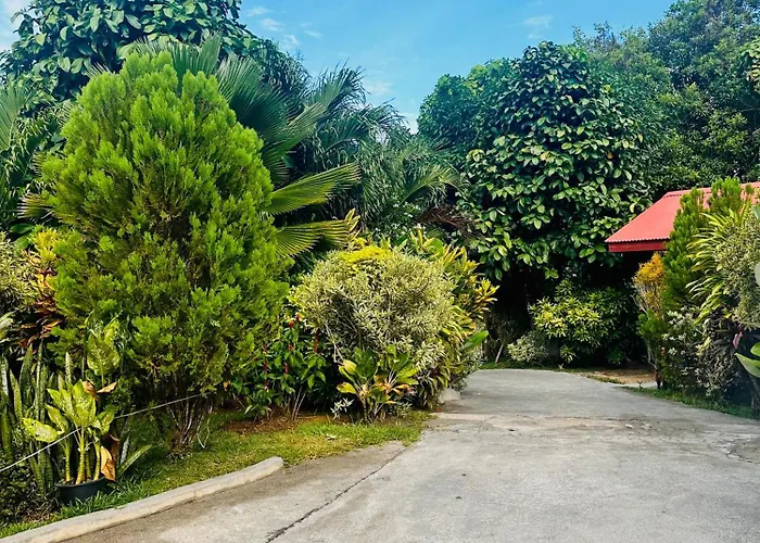 Alha Villa Baie Lazare (Mahe)